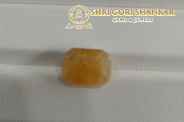Yellow Sapphire 6.85 CT (7.60 Ratti)